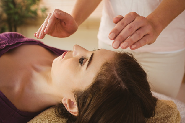 Cursos y tratamientos. reiki, auriculoterapia, sanacion pranica, hipnosis
